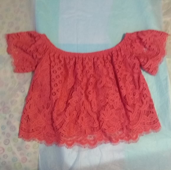 NWOT Express Lace Crop Top - Size S/P - Picture 3 of 8